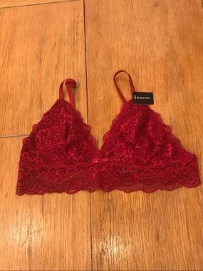 chic Deep Red Floral Lace Bralette